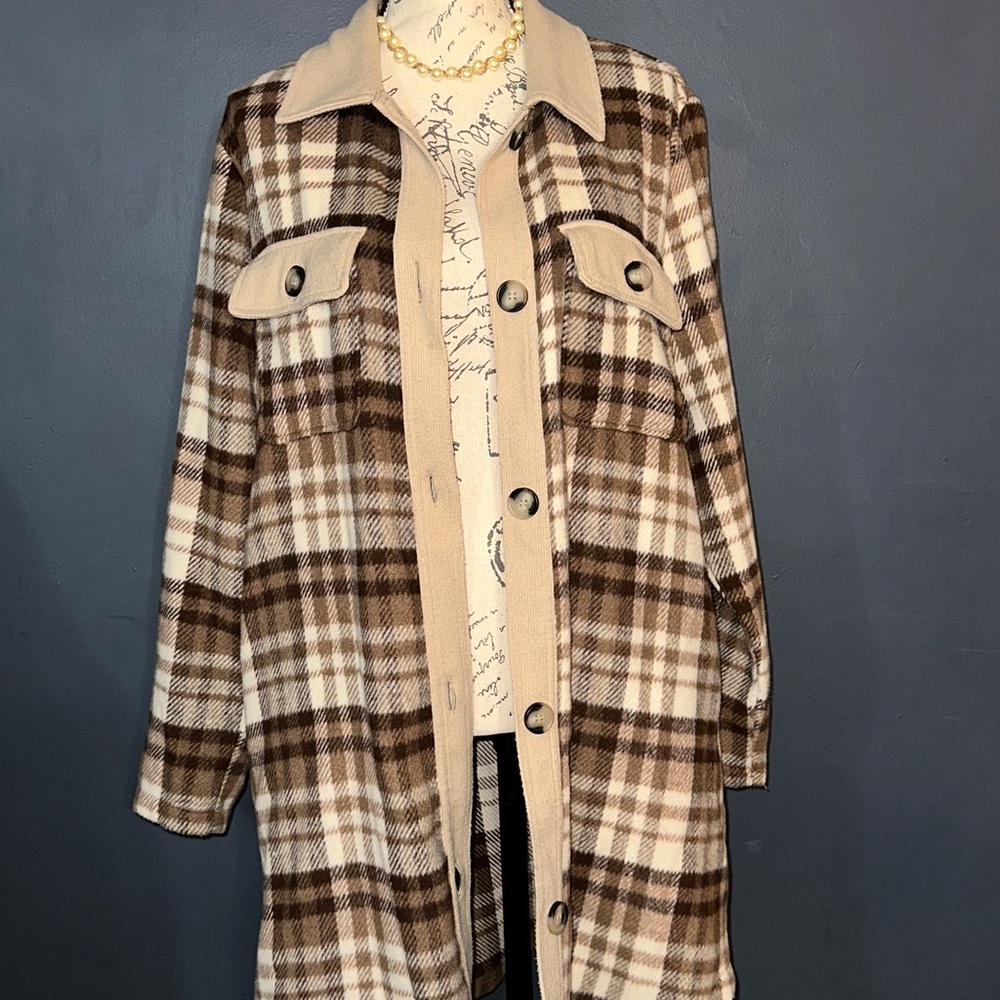 Plaid Women's Jacket in Brown and Tan - Picture 3 of 5